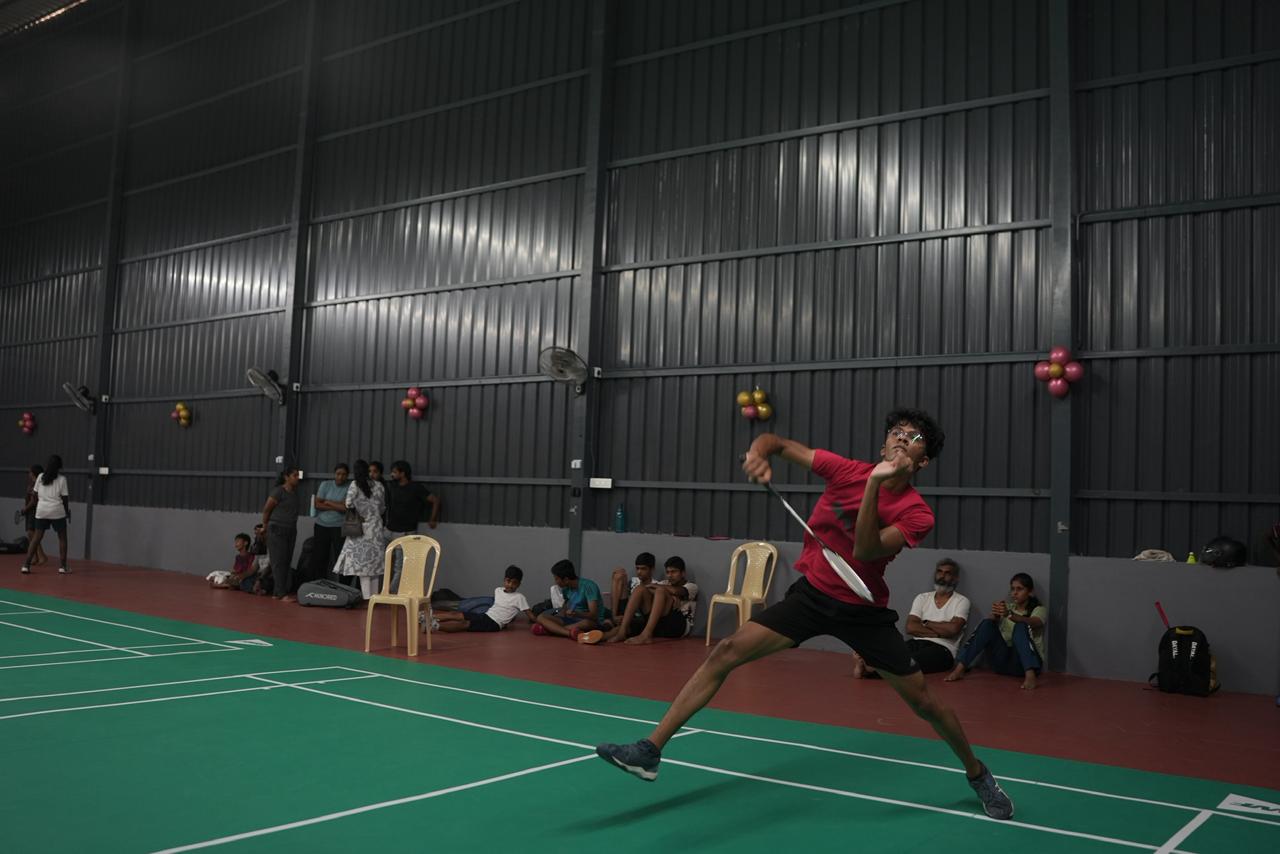 Badminton net